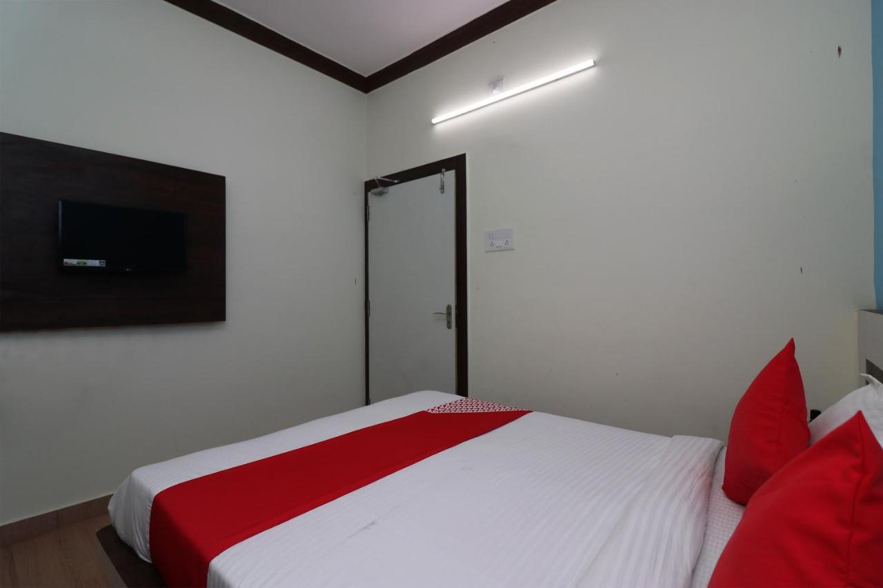 Oyo 27602 Hotel Green Space Bhubaneswar Ngoại thất bức ảnh