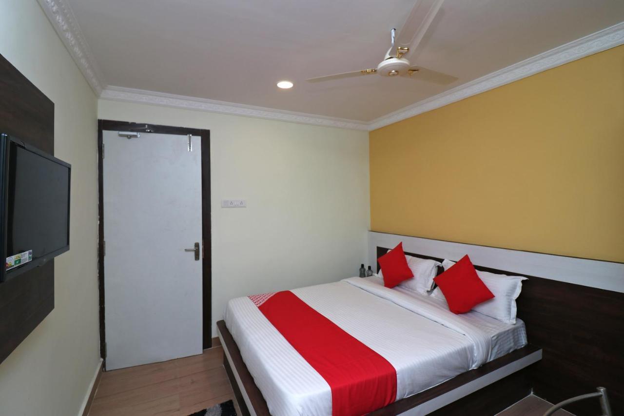 Oyo 27602 Hotel Green Space Bhubaneswar Ngoại thất bức ảnh